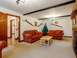 Pantiles Barn - E3866 - 5