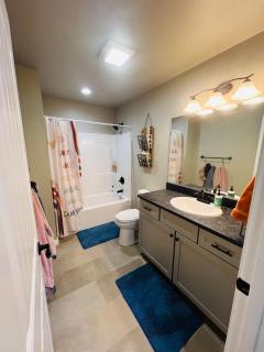 Rest and Retreat River House - 1