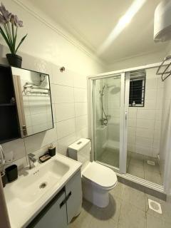 A Cozy Apartment in Kampala, Ntinda - 2