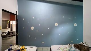 Her Waves & Wi-Fi Boutique Hotel - 6