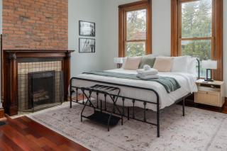 Short North Luxury 4BR Free Parking & Fire Pit - 3