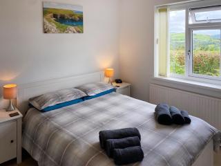 Ty Howton - Clydach - 2