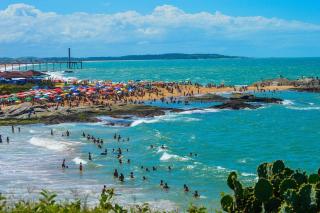 CASA CENTRO RIO DAS OSTRAS COM WI-FI INTERNET KITNET GRANDE ATÉ 6 Pessoas - 1