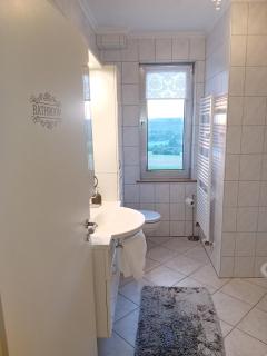 Casa Lobi - Die Ferienwohnung mit Ausblick! - Korbach - 1