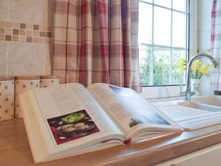 Carthouse Cottage - 3