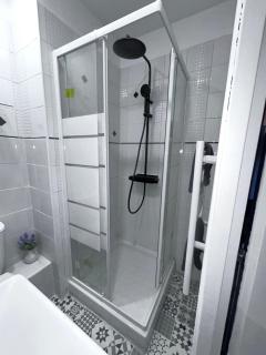 La maison de Paris Est- calme et moderne, proche de Paris,CDG & Villepinte - 4