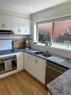 Beach Escape Torquay - 2