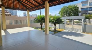 Piscina, 4 suítes e conforto ao lado da praia - Salinópolis - 5