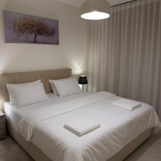 Modern 3BR Haven - In Heart of Beautiful Madinaty - 9