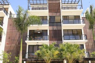 Tropical Getaway with pool & steps to the beach - 8