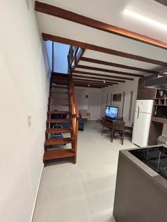 Apartamento Charmoso com Mezanino em Juquehy - São Sebastião - 2