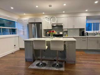 Quiet Queen Bedroom near Finch Birchmunt - 5