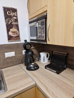 quiet apartment 2 - 6