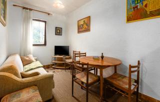 Amazing Apartment In Porec With Wifi - 0