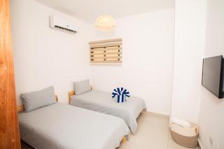 Tropical Getaway with pool & steps to the beach - 5