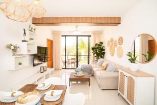 Tropical Getaway with pool & steps to the beach - 8