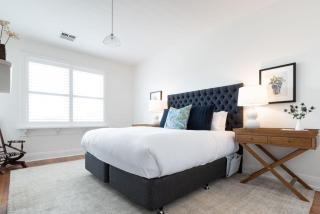 East Launceston Home • Sleeps 11 • City Views - Kings Park - 6