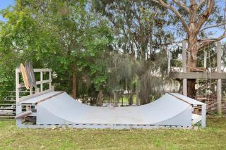 Jan Juc Coastal Retreat 500m to Beach Pet Friendly - 2