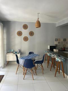 Casa aconchegante em condomínio arborizado - 1