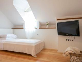 Green Paradise with pool - 2