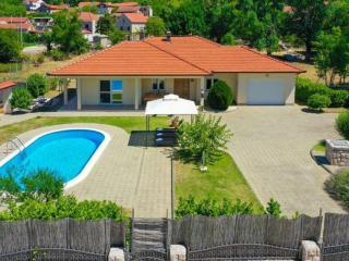 Villa in Imotski with swimming pool - 9
