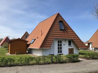 Holiday home with 2 bedrooms - 7