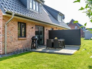 Holiday apartment in Oevenum with Wi-Fi - 0