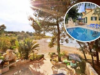 Sirena Beach House - 7