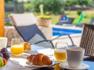 Villa in Imotski with swimming pool - 2