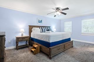 Gulf Breeze Retreat-Backyard Oasis Close to beach - 5