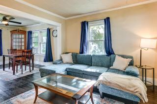 3 Mi to Dtwn Saginaw Cozy Family Home with Yard! - 0