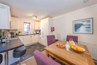 Gwyddfid-Y-Ffynnon - 2