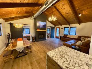 Cozy Creekside cabin- 35m to Boone - 8