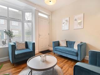 Beaconsfield House - 7