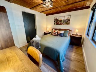 Cozy Creekside cabin- 35m to Boone - 7