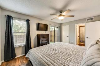 Upgraded 1BD condo Pool Irving I45 - 6