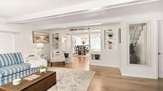 Lagoon Front 4 Bedroom Beat The Crowds - 3