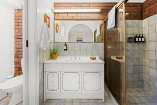 Shelleys - Pet Friendly - Short Walk to Beach - 2