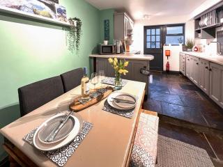 Mynydd A Mor, Mountains And Sea - 4