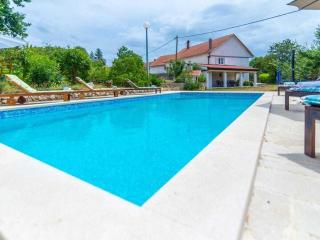 Villa Mia with pool - 9