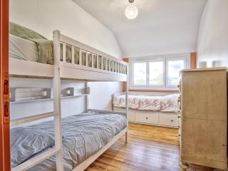 Grande maison familiale – 15 pers – à 800 m de la plage - FR-1-788-94 - 1