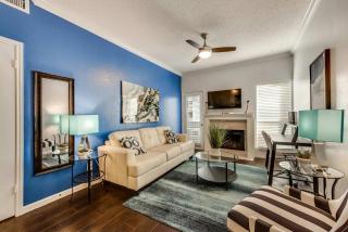 1BD Pool DFW South Irving I34 - 9