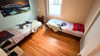 Affordable & Furnished Comfy Oakland Apt - 8