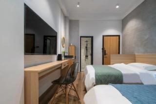 Sheng Hai Yun Ju - 7