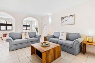 Salt & Sand Retreat 1BR Resort Spa - 2