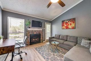 Serene 2BD Condo South Irving I18 - 2