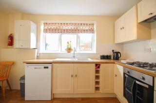 Sunny Corner Cottage - 6