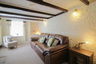 Sunny Corner Cottage - 4