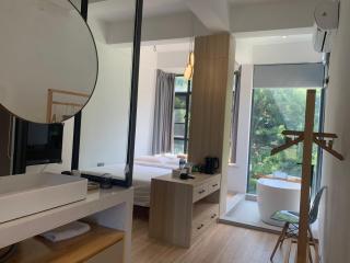 Sheng Hai Yun Ju - 5