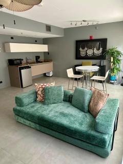 South Point Cozy Apartment - 0